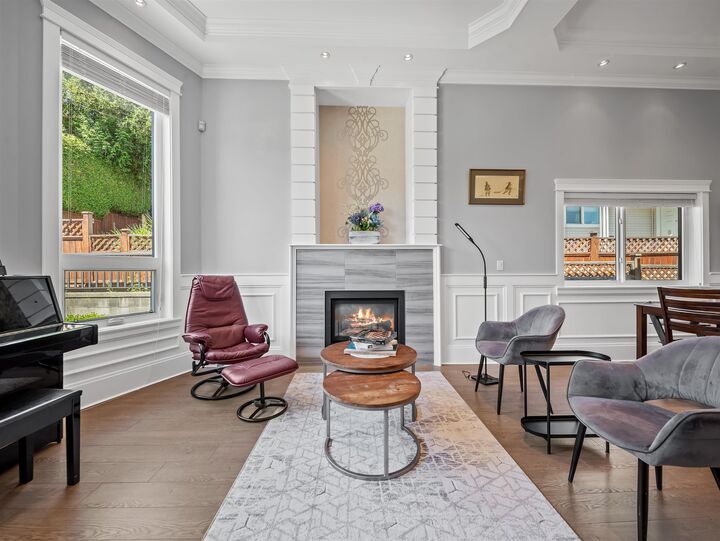 Property Photo: 7626 Hedley Avenue BC V5E 2R3