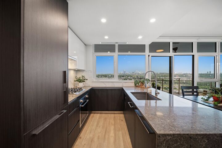 Property Photo: 5333 Goring Street 2606 BC V5B 0B6