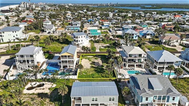 Property Photo: 130 Mid Island Dr FL 33931