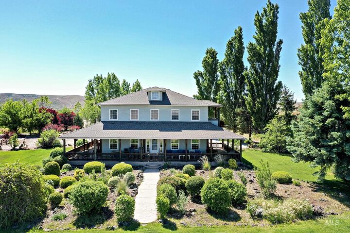 Property Photo:  7213 E Columbia  ID 83716 