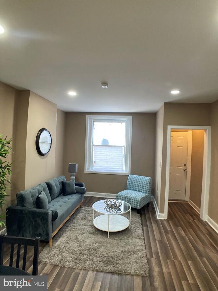 Property Photo: 207 E Cambria Street PA 19134