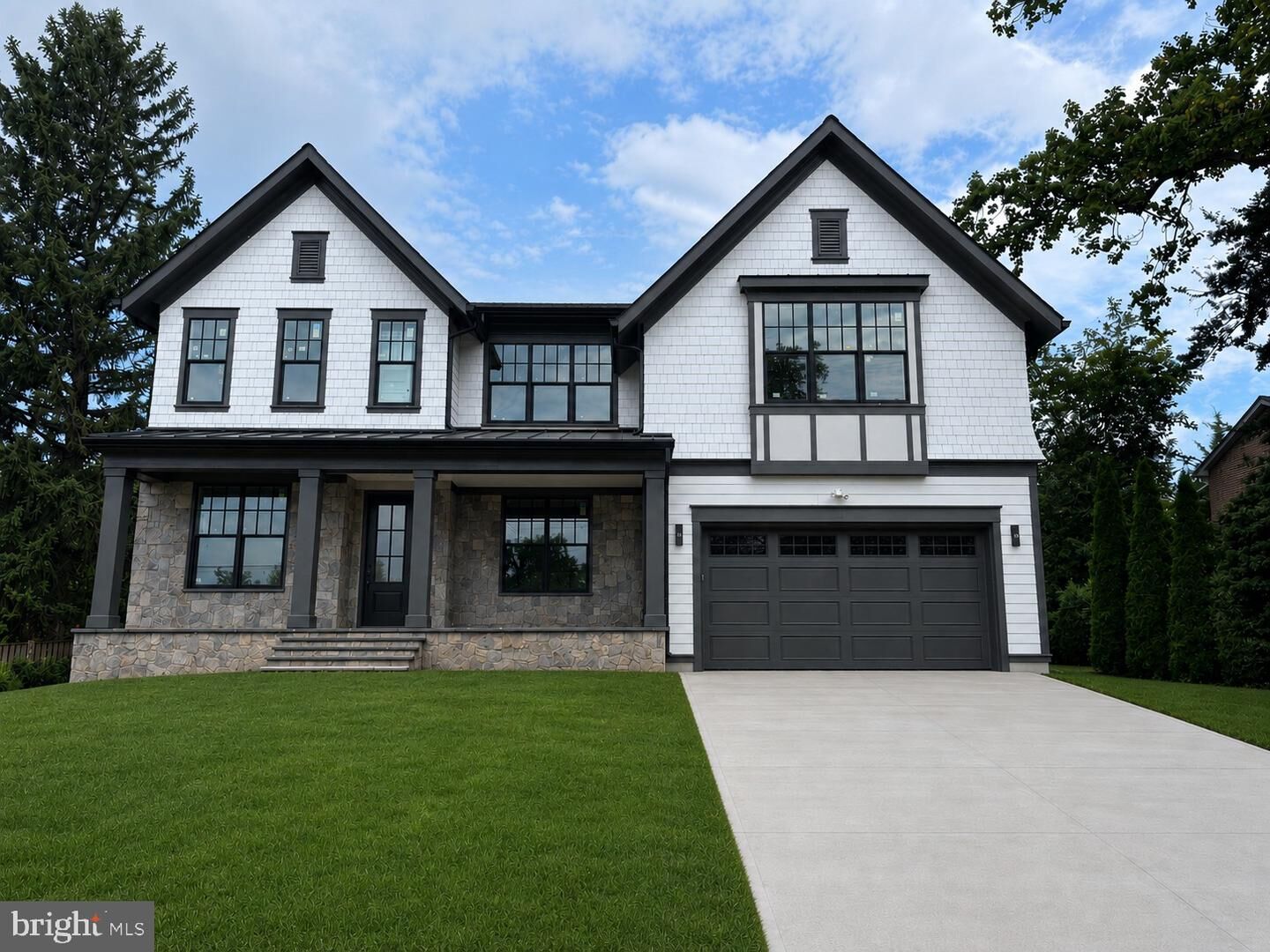 Property Photo: 6217 Plainview Road MD 20817