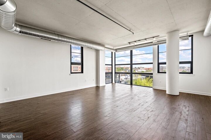 Property Photo: 2125 14th Street NW 702 DC 20009