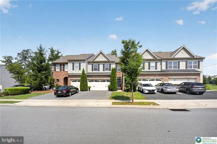 Property Photo:  5127 Dogwood Trail  PA 18104 