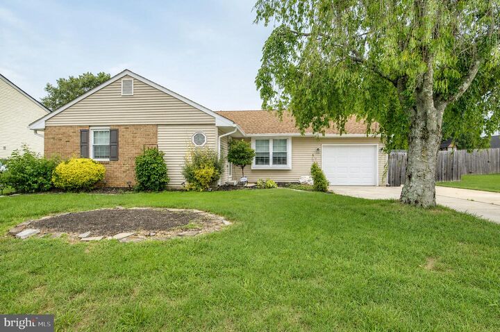 Property Photo:  966 N Beecham Road  NJ 08094 