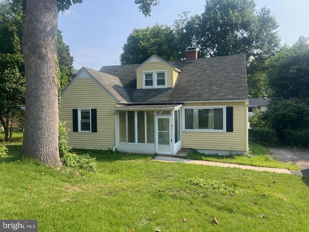 Property Photo:  309 Stafford Drive  MD 21228 