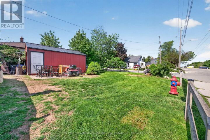 Property Photo: 614 Waterloo Street ON L8H 6V5