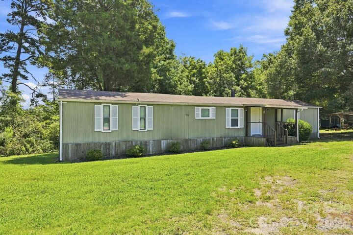Property Photo:  109 Ray Dawn Lane  NC 28117 