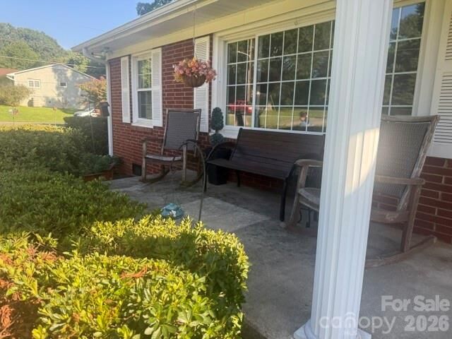Property Photo:  148 Era Street  NC 28166 