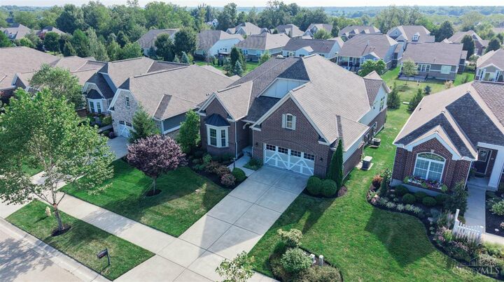 Property Photo: 6493 Coach Light Circle OH 45011