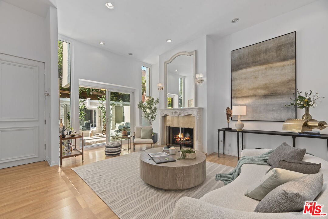 Property Photo:  9501 W Olympic Blvd  CA 90212 