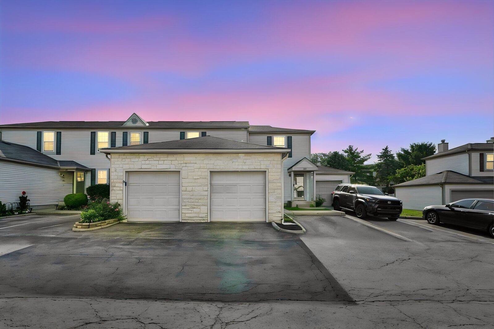 Property Photo: 202 Hawkins Lane OH 43004