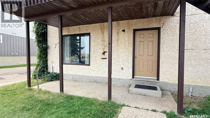 Property Photo:  A 412 Heritage Drive  SK S4A 2N4 