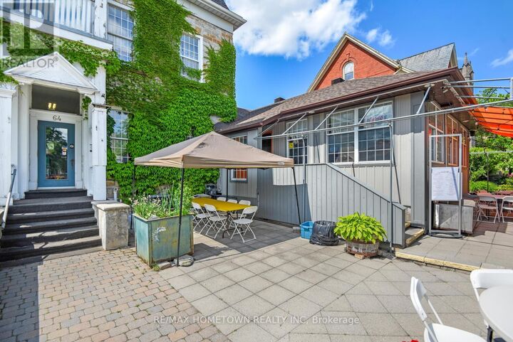Property Photo:  64 King Street East  ON K6V 1B3 