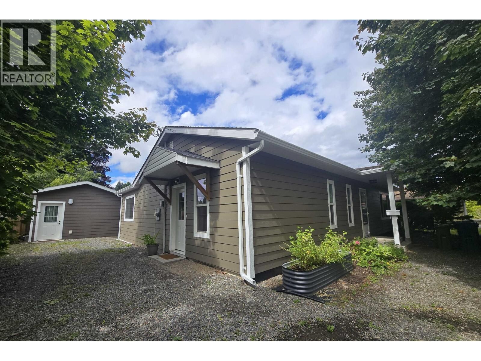 Property Photo:  3601 Eby Street  BC V8G 2Z2 