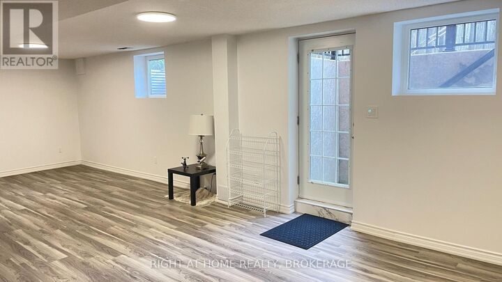 Property Photo: 1163 Rosethorne Road Lower ON L6M 1H5