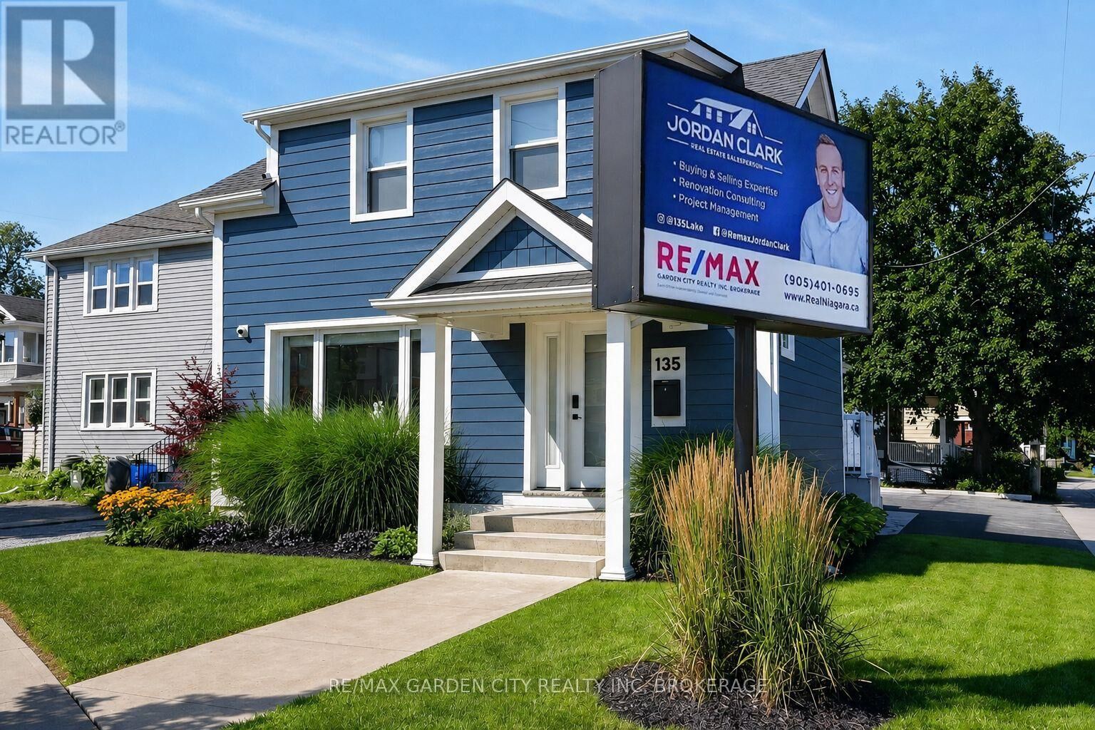 Property Photo: 135 Lake Street ON L2R 5Y2