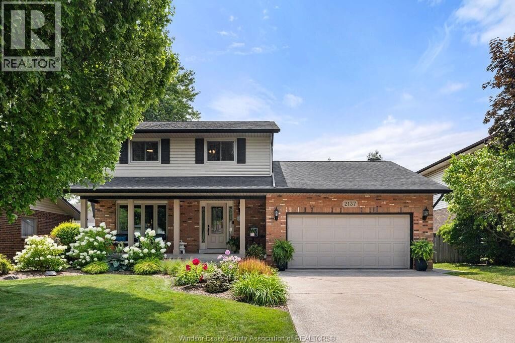 Property Photo: 2137 Edgemore Avenue ON N9H 2K1