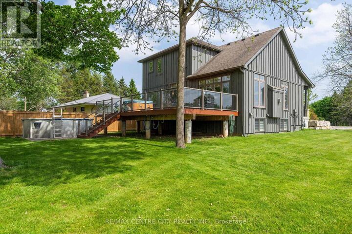 Property Photo: 2580 Dundas Street ON N5V 3C7