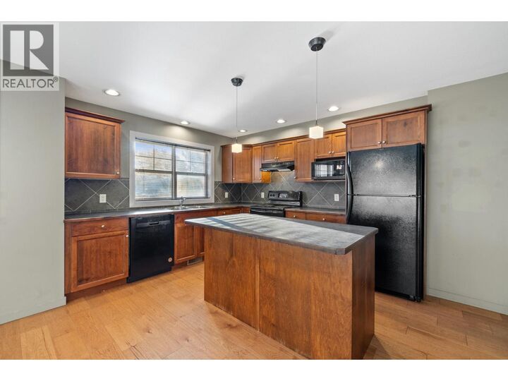 Property Photo: 146 McCurdy Road 2 BC V1X 8B1