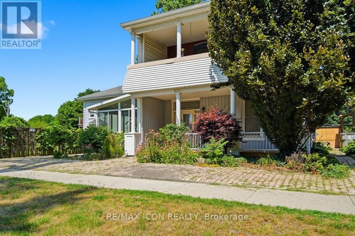 Property Photo:  159 Front Street West  ON N7G 1Y1 