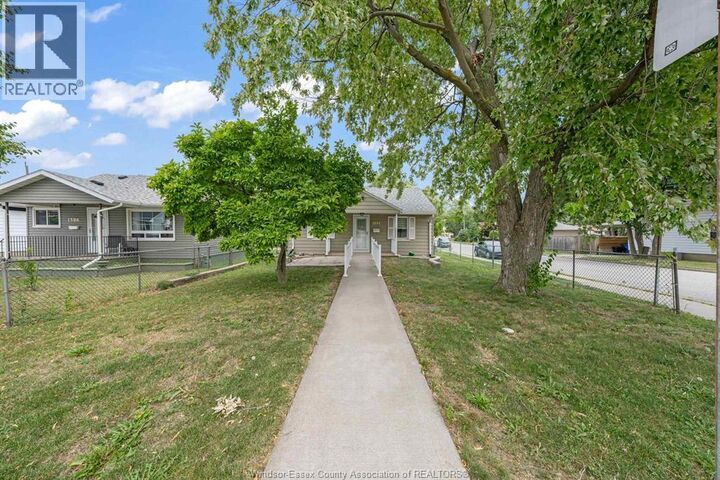 Property Photo:  1592 Prince Road  ON N9C 3B3 