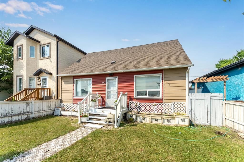 Property Photo: 1947 Notre Dame Avenue MB R3H 0J7