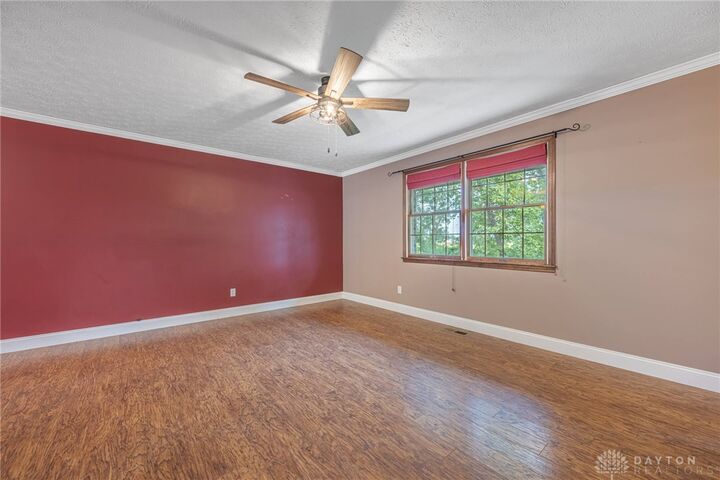 Property Photo:  1472 Ludlow Road  OH 45385 