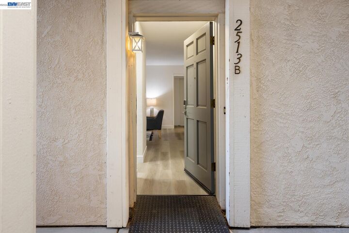 Property Photo:  2513 Lucy Lane B  CA 94595 