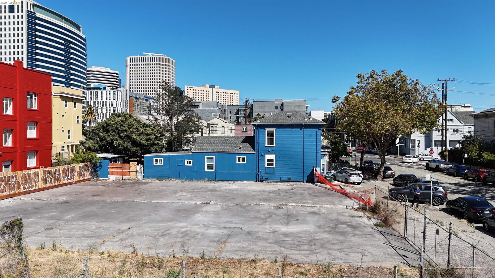 Property Photo: 670 9th St CA 94607