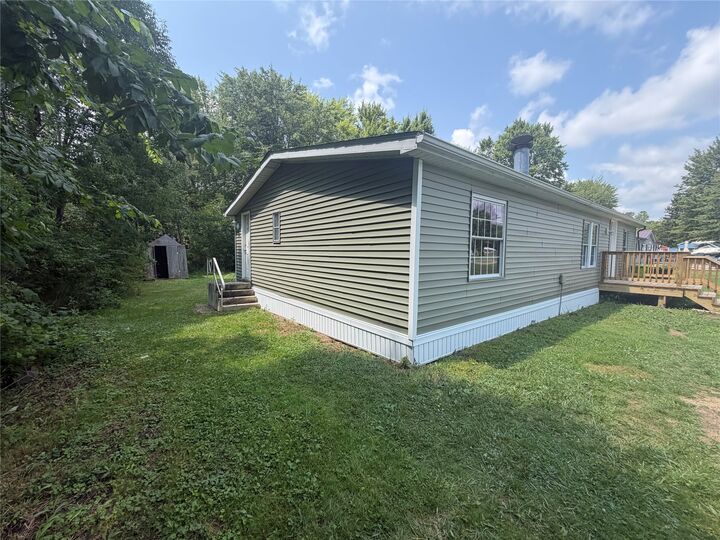 Property Photo:  7201 Snodgrass Road  PA 16134 