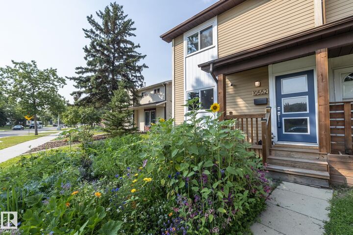 Property Photo:  10552 Beaumaris Road NW  AB T5X 5A2 