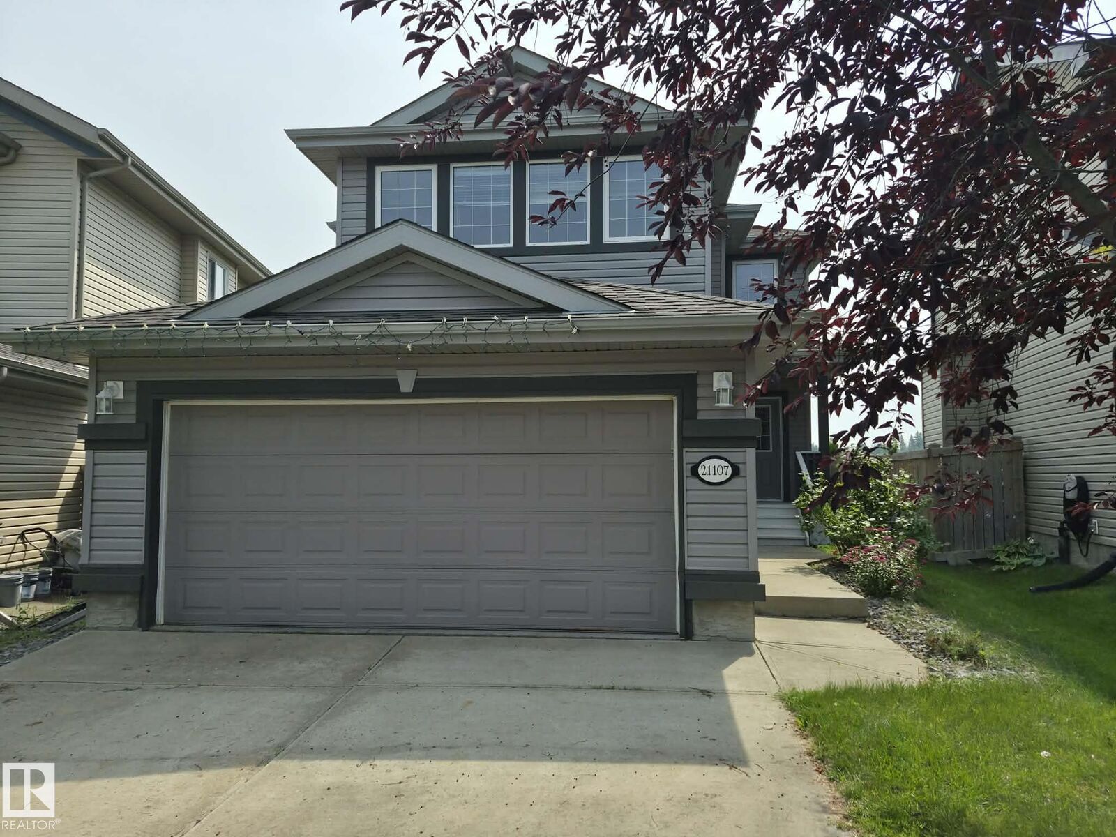 Property Photo: 21107 58 Avenue NW AB T6M 0H3