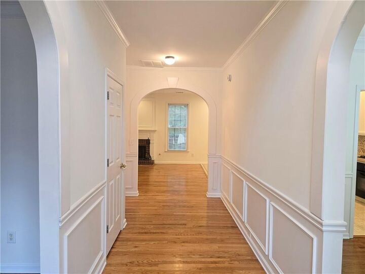 Property Photo: 6860 Deer Creek Trace GA 30087