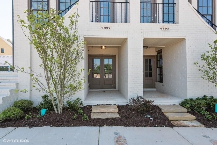 Property Photo:  6807 Encore Boulevard  GA 30328 