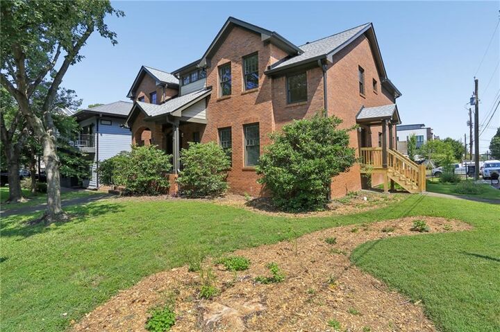 Property Photo: 292 Fortune Street NE C GA 30312