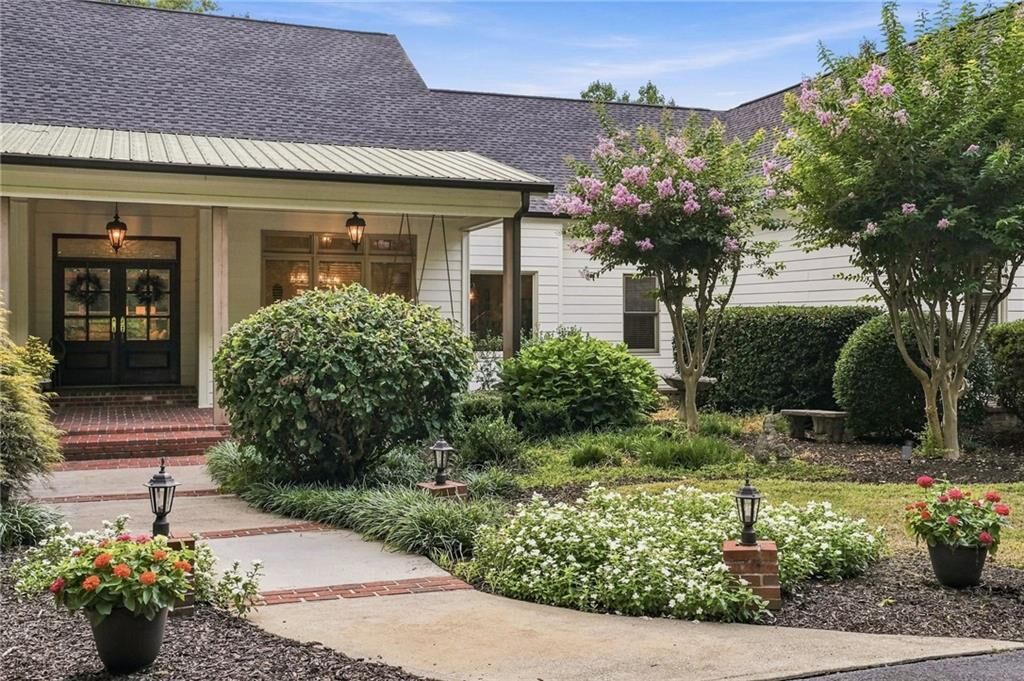 Property Photo:  6795 Dawg Ridge  GA 30534 