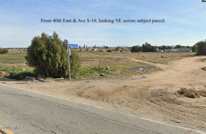 Property Photo: 40th St East &Amp Ave S-8 Avenue CA 93550