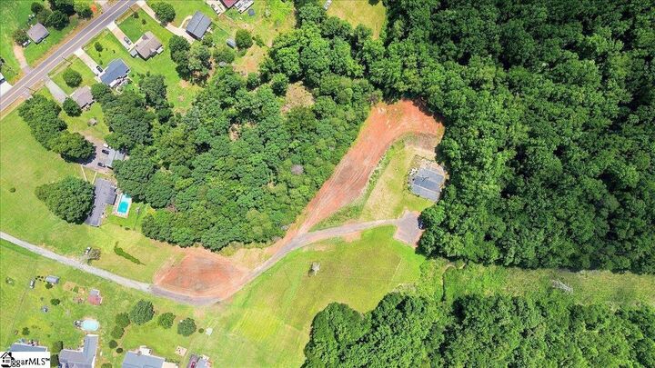 Property Photo: 557 Seay Road SC 29316