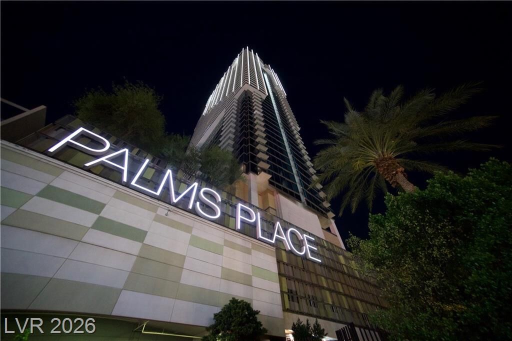 Property Photo: 4381 West Flamingo Road 3616 NV 89103