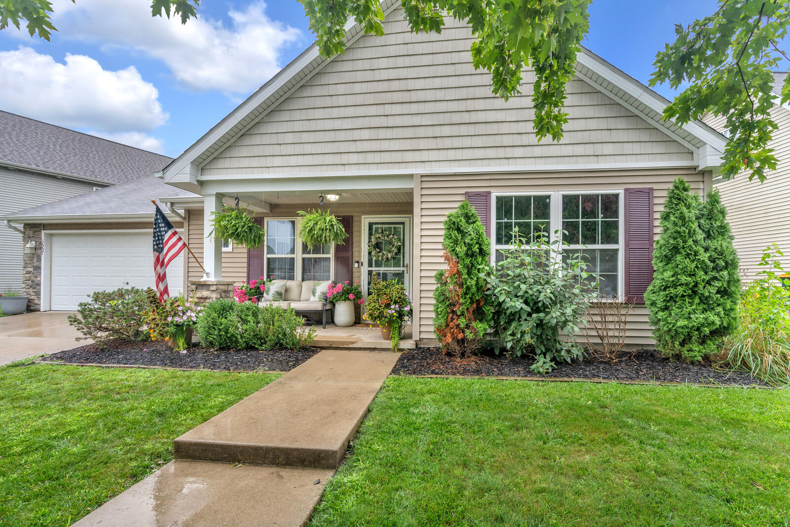 Property Photo: 1557 Byfield Parkway IN 46385