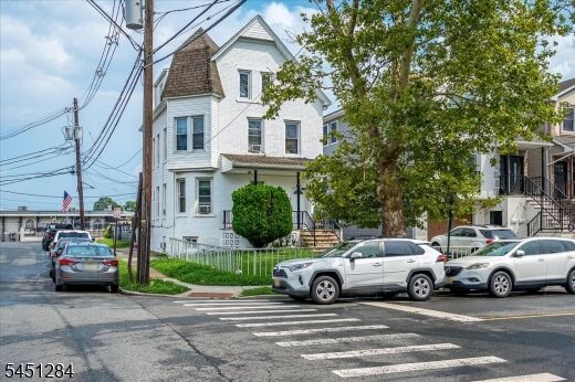 Property Photo: 400 Maple Ave NJ 07202