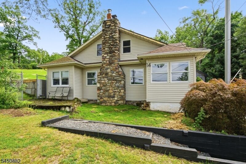 Property Photo:  14 Alpine Dr  NJ 07849 