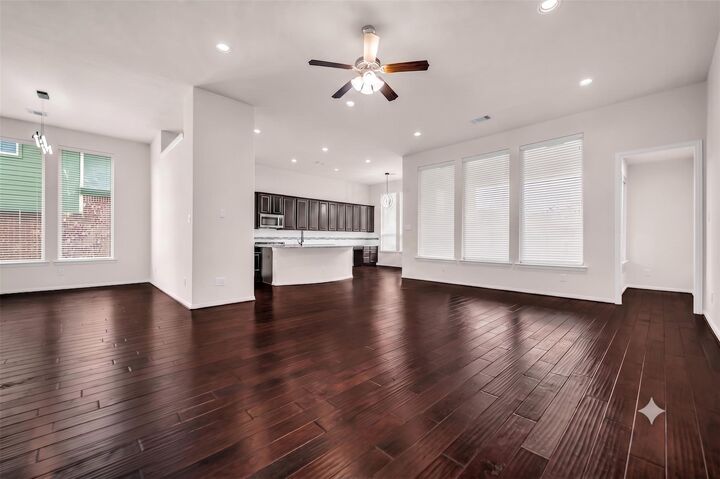Property Photo: 17122 Kildonan Court TX 77407