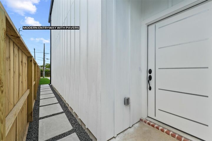 Property Photo:  7704 Sealey Street  TX 77088 