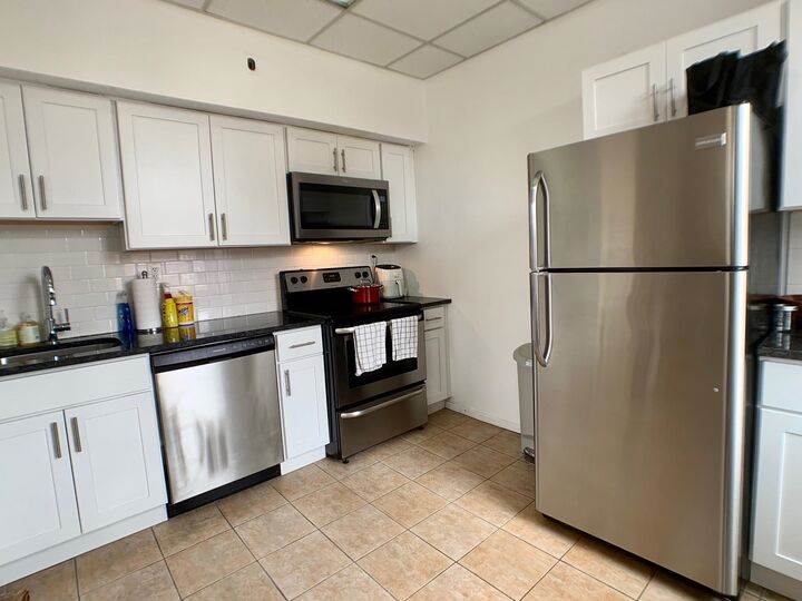 Property Photo:  939 Washington St C1  NJ 07030 