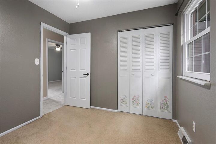 Property Photo: SW Rockwood Street MO 61014