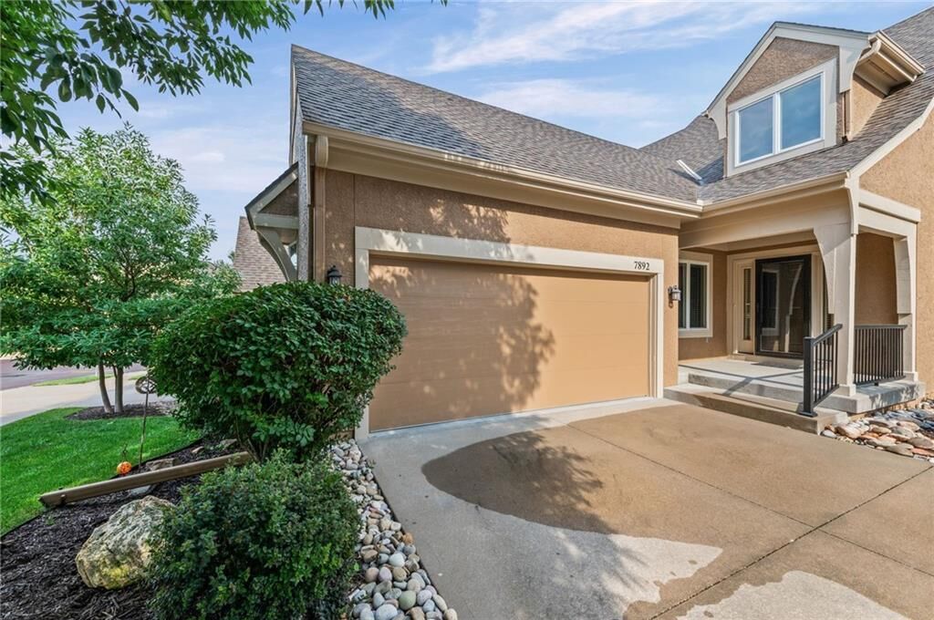 Property Photo: 7892 W 157th Terrace KS 66223