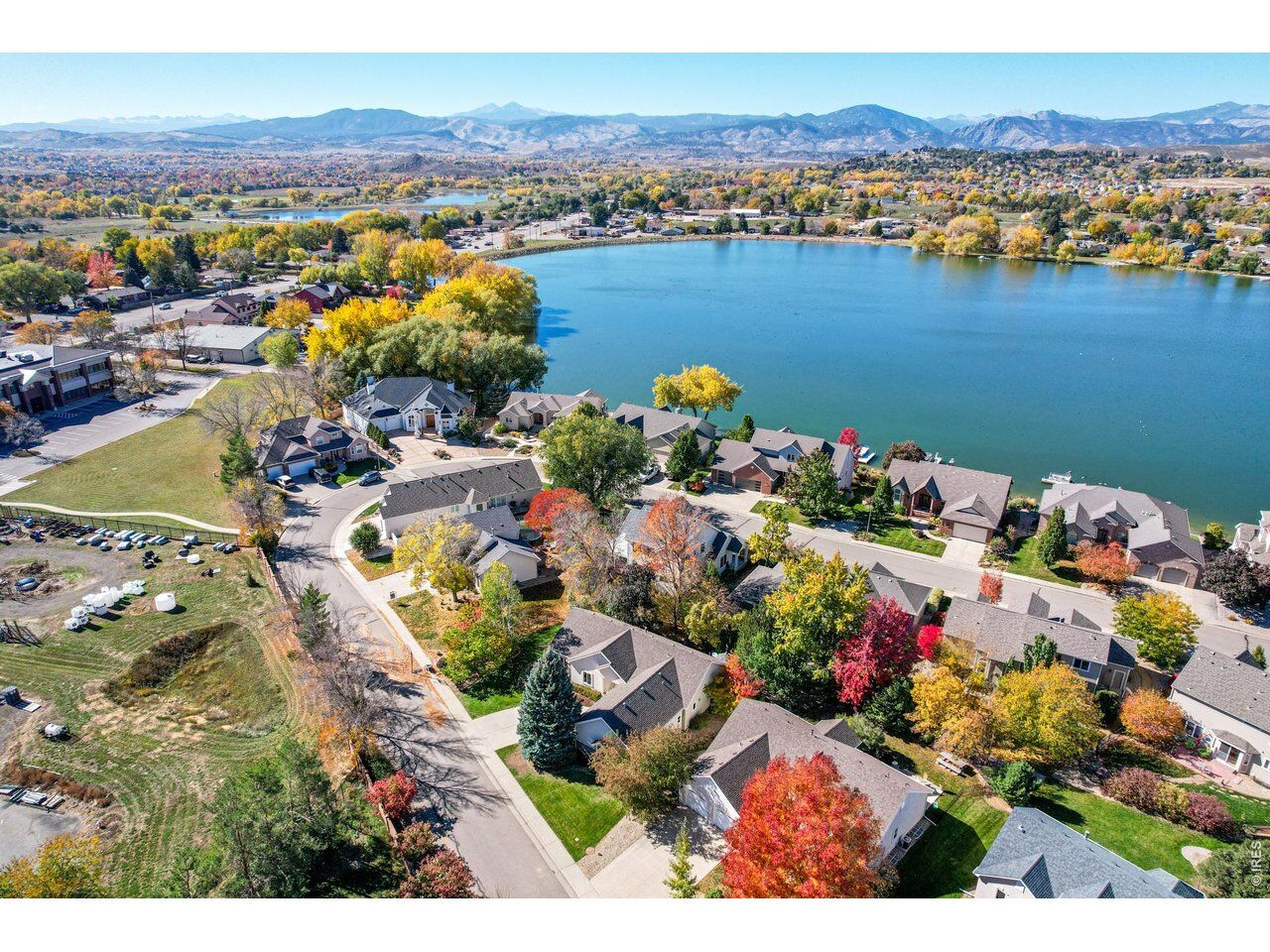 Property Photo:  1670 Stove Prairie Cir  CO 80538 