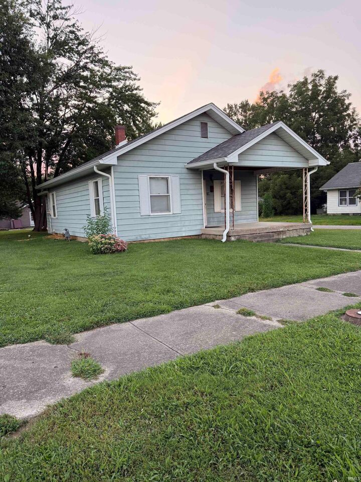 Property Photo: 128 N Park Street IN 47438